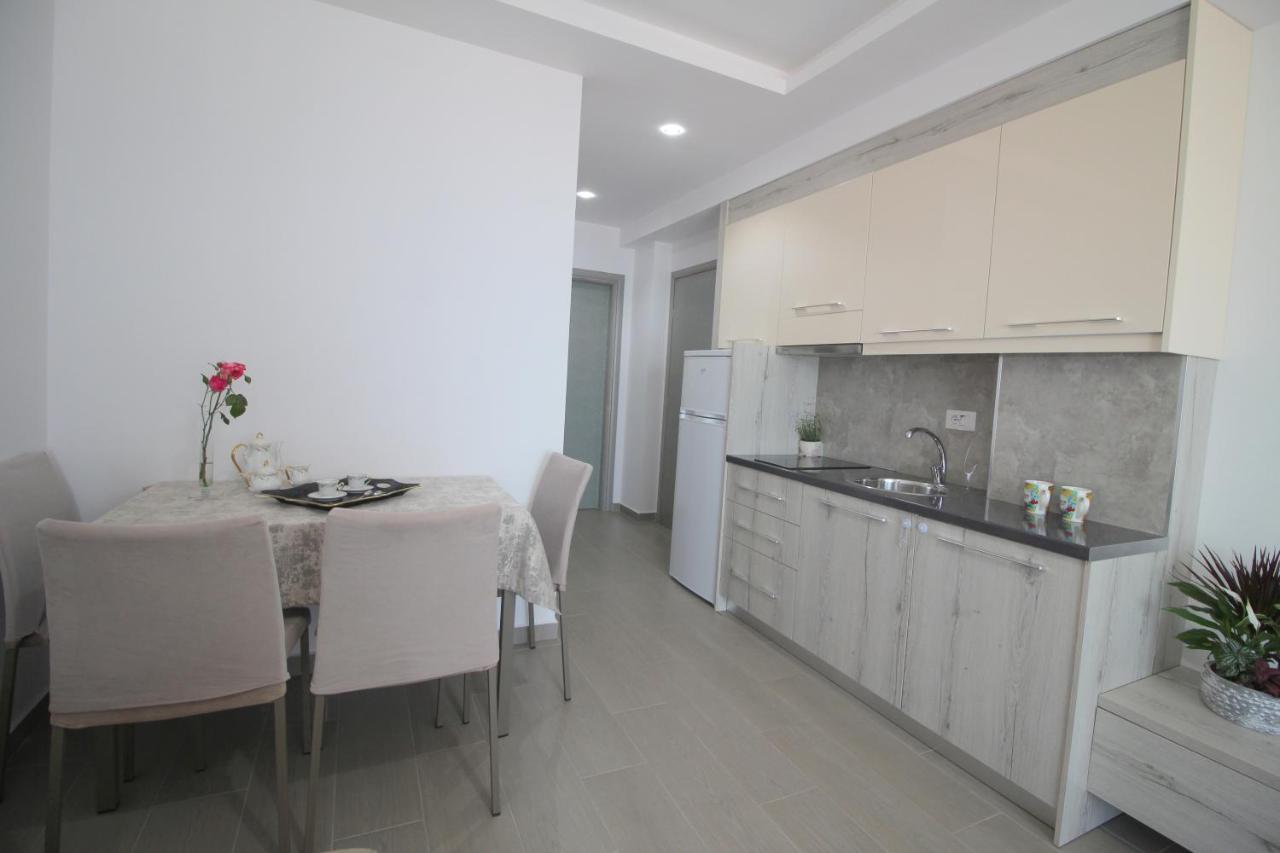 Sarandë Amaris 아파트 객실 사진